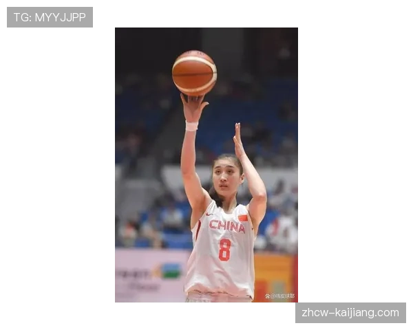 新疆女篮热苏拉11篮板惊艳全场 1米78后卫成比赛篮板王 新疆女篮热苏拉11篮板惊艳全场 1米78后卫成比赛篮板王